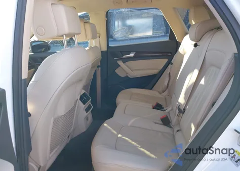 2020 Audi Q5 Premium 45 Tfsi Quattro S Tronic from USA, damaged, VIN WA1ANAFY3L2115669